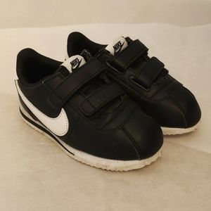 Nike Cortez kids 9T shoes